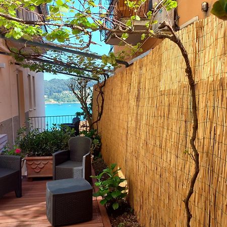 Casa Vacanze Ibiscus Porto Venere Buitenkant foto