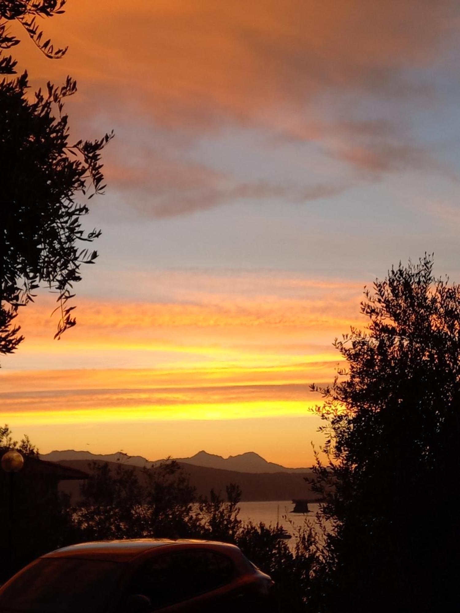 Casa Vacanze Ibiscus Porto Venere Buitenkant foto