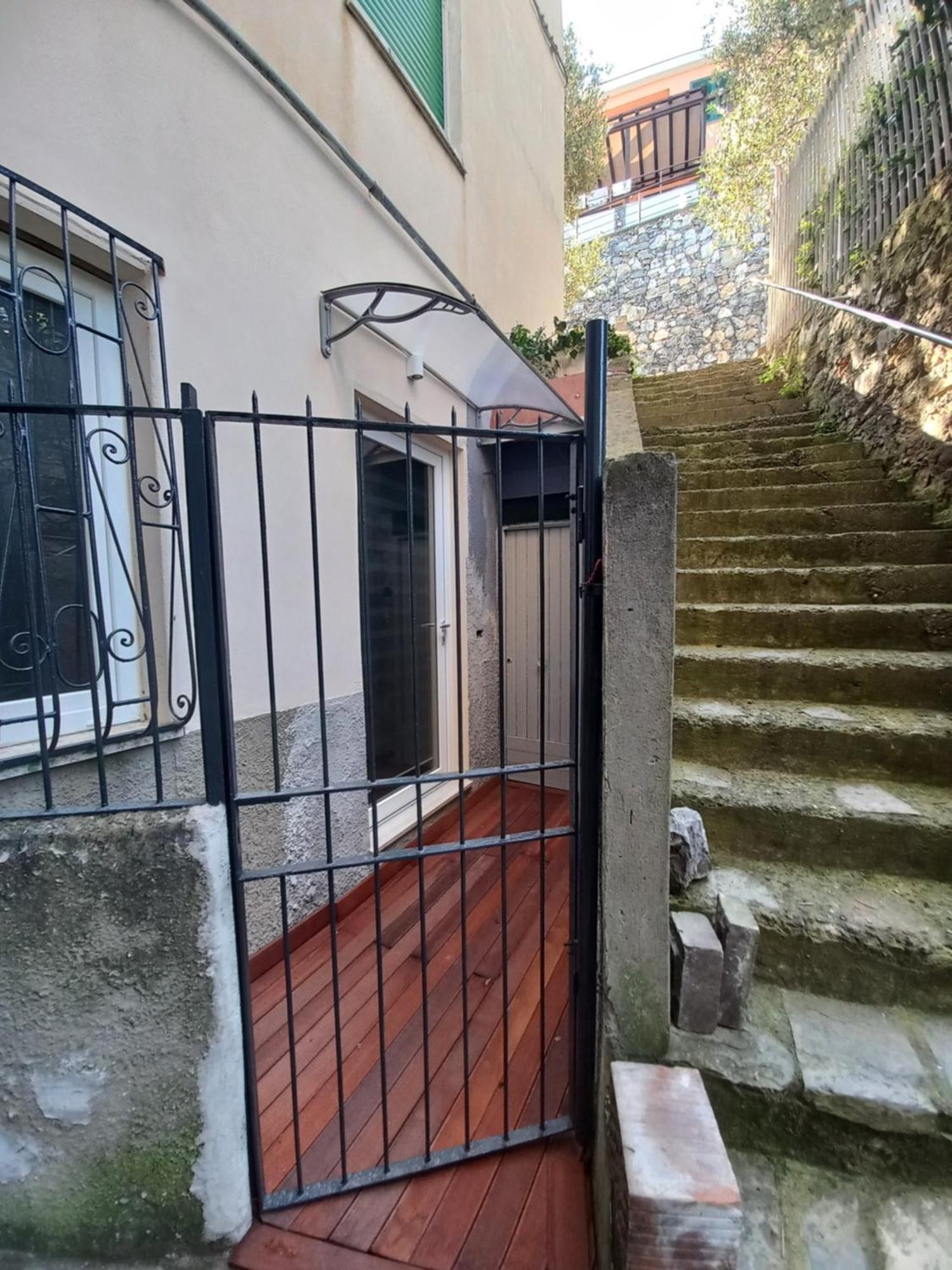Casa Vacanze Ibiscus Porto Venere Buitenkant foto